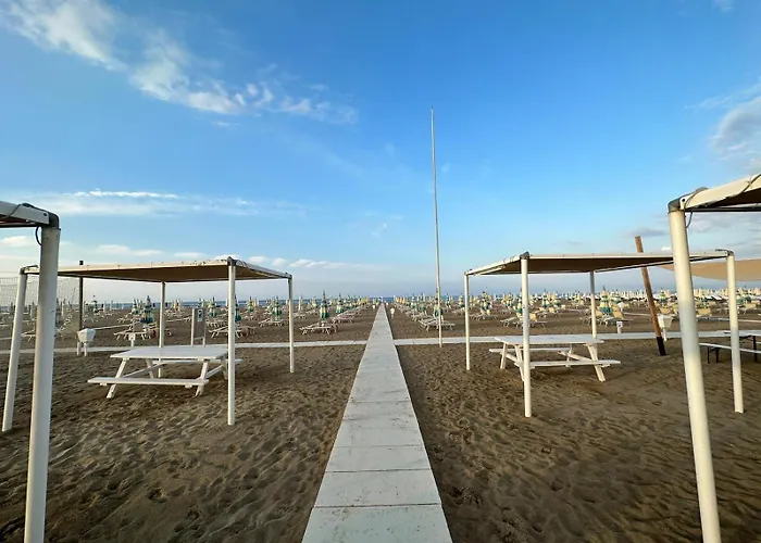 Hotel Neyra Beach